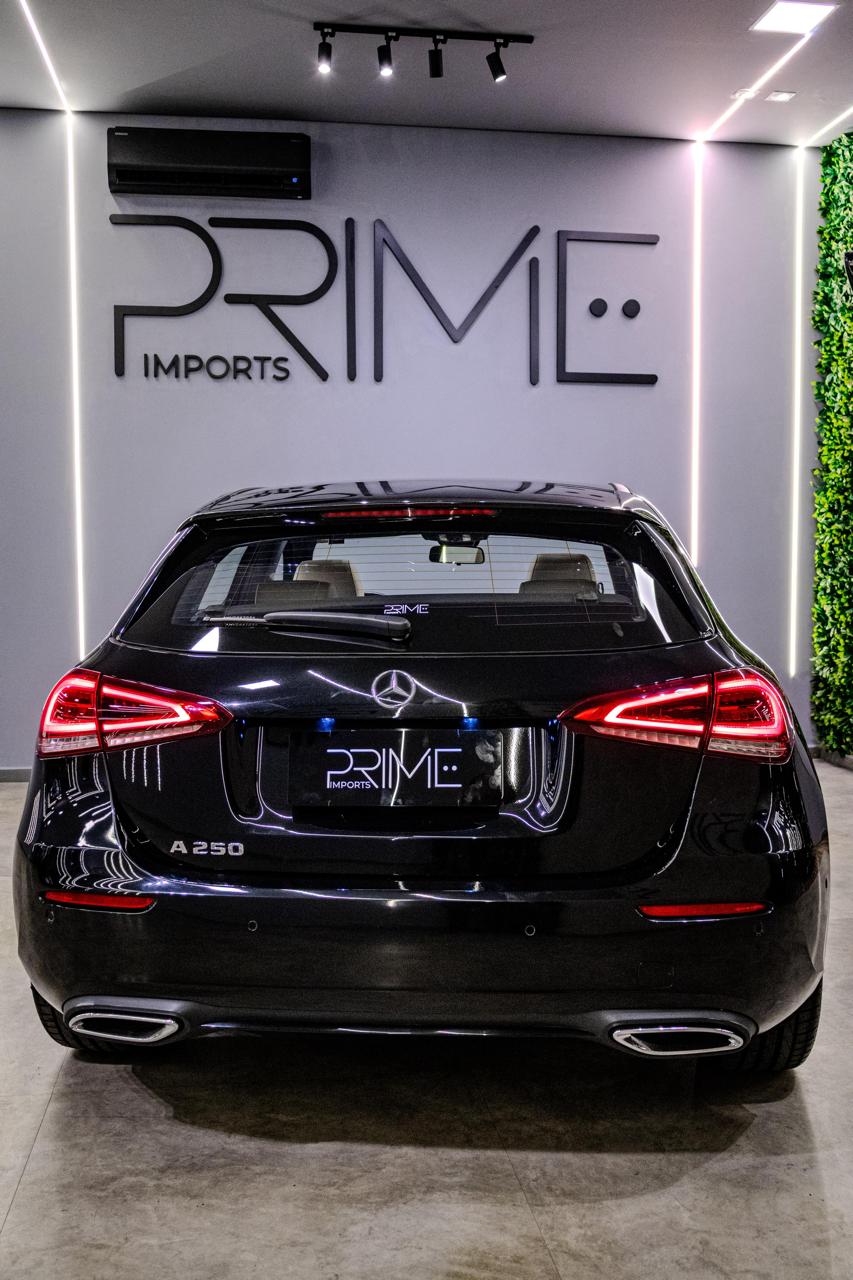 Mercedes-Benz A-250 2.0 TB HATCH ( BLINDADO )