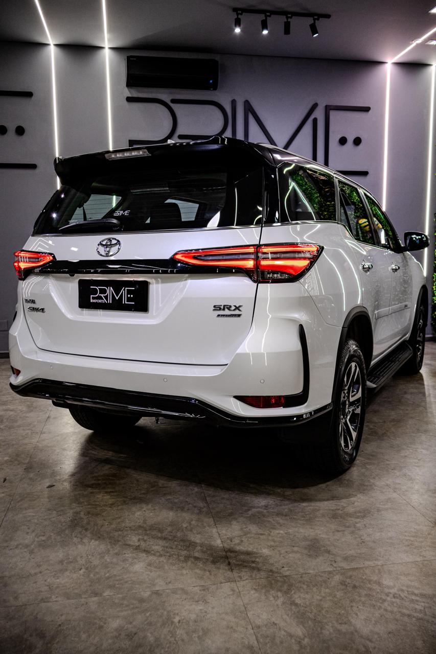 Toyota HILUX SW4 SRX ( BLINDADO )