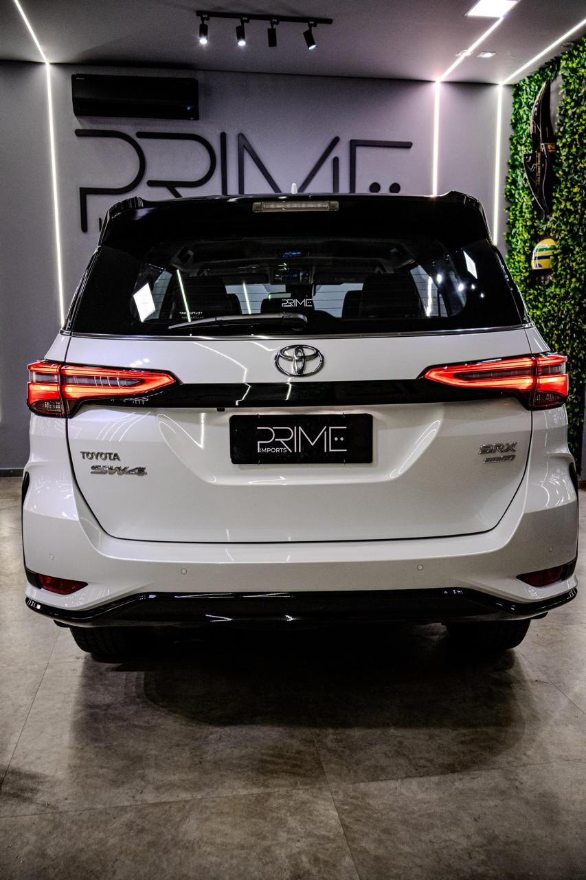 Toyota HILUX SW4 SRX ( BLINDADO )