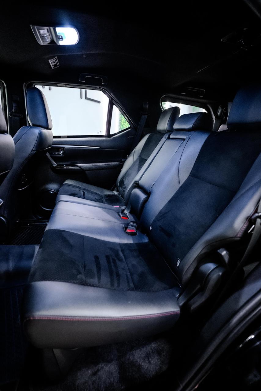 Toyota TOYOTA HILUX SW4 GRS 2.8 D-4D TURBO DIESEL ( BLINDADO )
